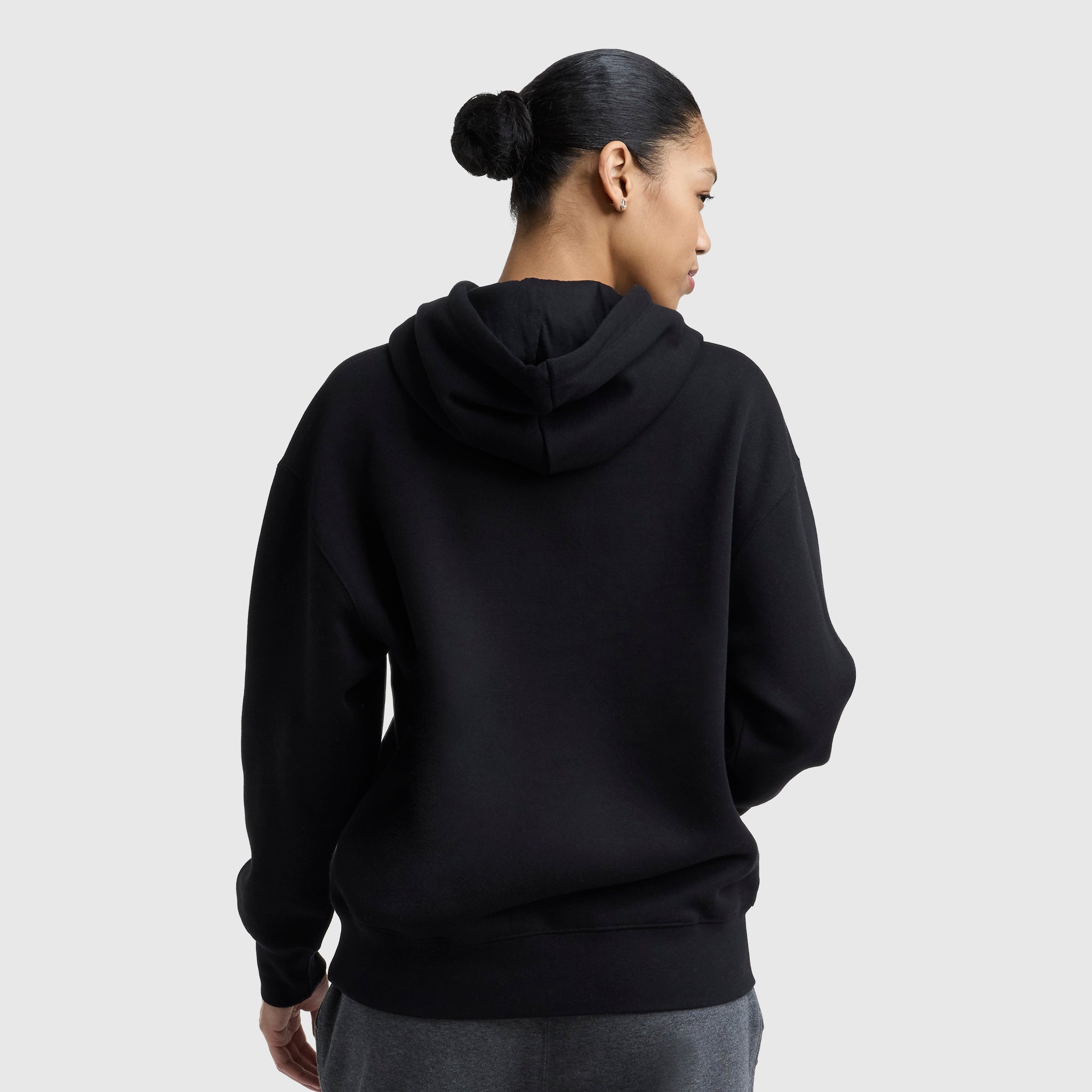 Champion Women's Powerblend Relaxed Hoodie. Script Logo - Image 2
